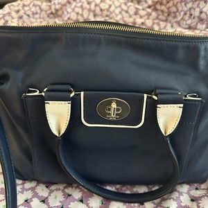 Kate Spade Like New satchel leather bag with handles and shoulder strap